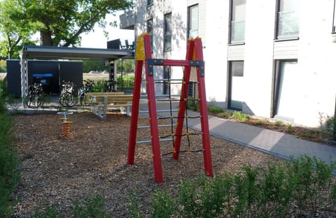 Day, Children play ground