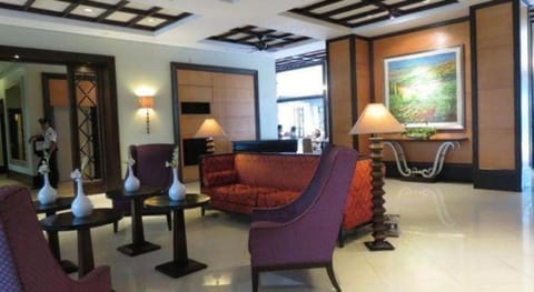 Pontefino Hotel and Residences Hotel in Batangas