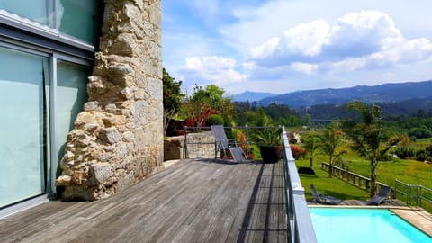 Landmark view, Mountain view, Swimming pool, Swimming pool