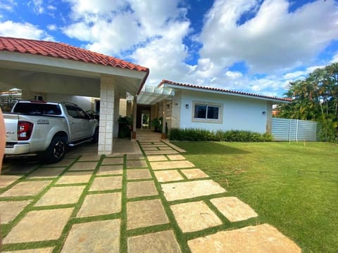 Seasideserenity Luxury Villa Steps From The Beach Villa in La Romana