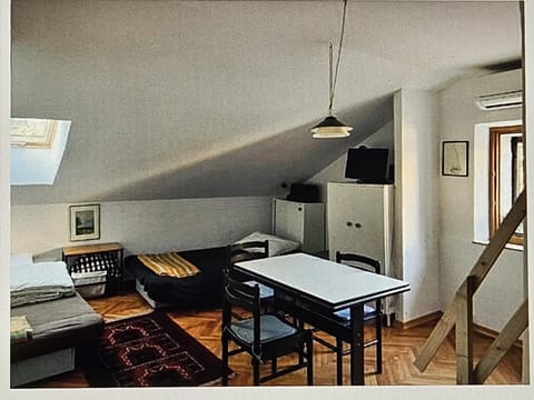 Ferienglück unterm Dach Apartment in Poreč