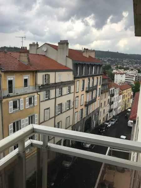 BEL APPARTEMENT HYPERCENTRE T3/70 M2 Apartment in Clermont-Ferrand