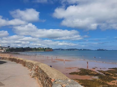 Sandy Toes Hoburne Devon Bay Holiday Park. Apartment in Paignton