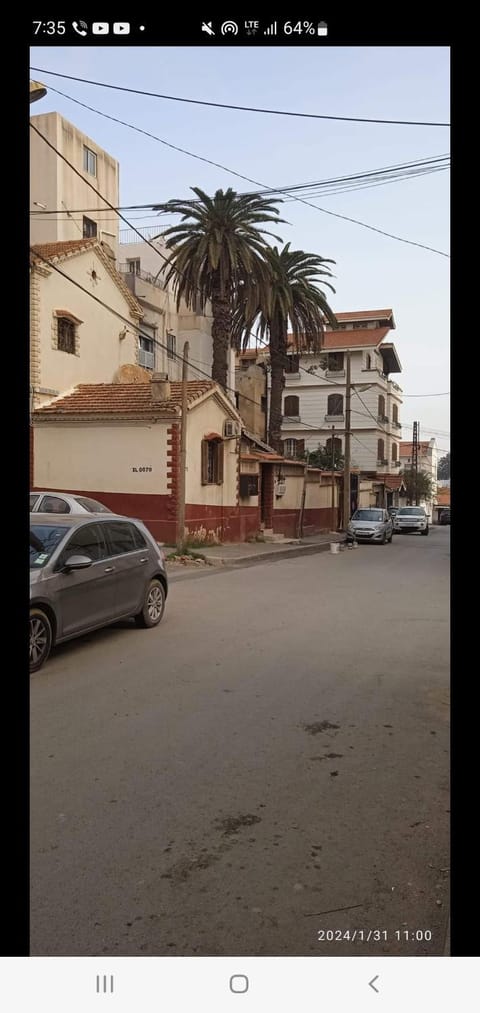 Les 2 palmiers Condo in Algiers [El Djazaïr]