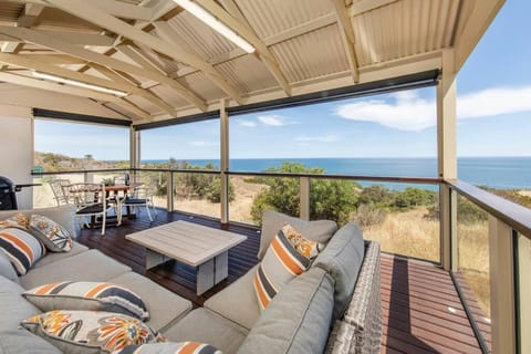 Hallett Cove Hideaway By Host Solutions | Hallett Cove | VacationRenter