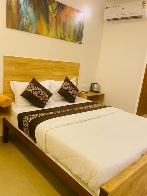 RAINBOW ROOMS Hotel in Kozhikode