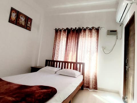 RUDRA KASHI HOME STAY Vacation rental in Varanasi