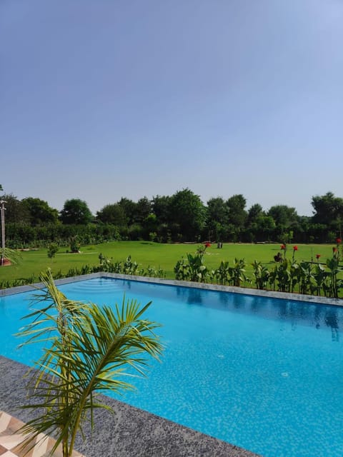 Villa farmhouse Gurgaon Villa in Gurugram