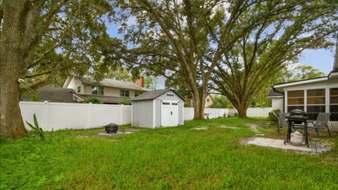 Large Guest Rooms in Tampa Location de vacances in Temple Terrace