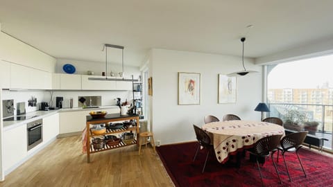 Kitchen or kitchenette, Living room, Dining area