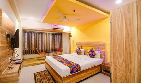 Goroomgo SSJ Premium Hotel in Bhubaneswar