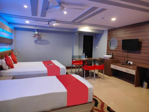Goroomgo SSJ Premium Hotel in Bhubaneswar