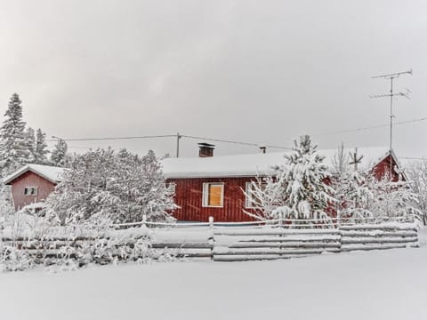 Holiday Home Hallanvaara by Interhome House in Lapland