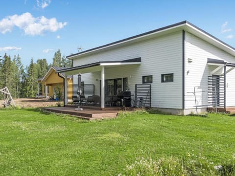 Holiday Home Villa lapinranta by Interhome House in Rovaniemi