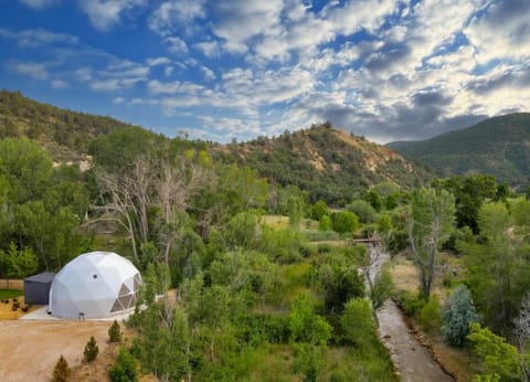 Zen Zion River Dome Casa in Glendale