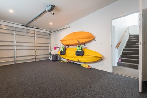 Canoeing, Parking, storage