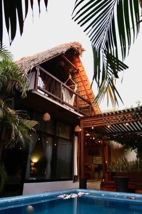 Pancho Villas. La Punta (Entire Place) 4 Villas. Villa in Brisas de Zicatela