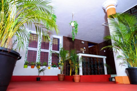 SM HOMESTAY Villa in Mangaluru