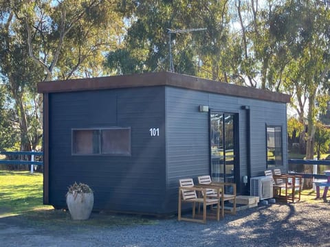 C and C Backpack Capsule hotel in Stawell