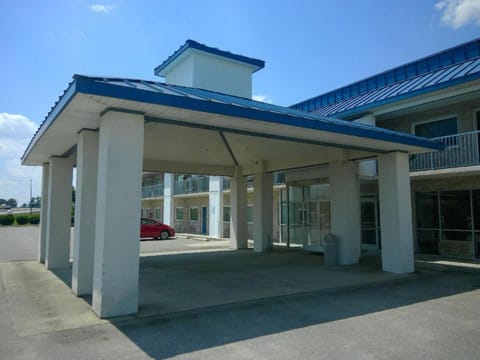 Americas Best Value Inn Kinston Hotel in Kinston