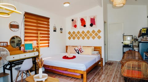 S&E-2 Tiny Guest House - Olango Island Villa in Lapu-Lapu City