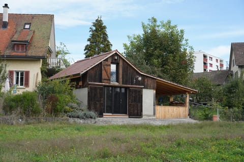 Property building, Day, Natural landscape, Garden