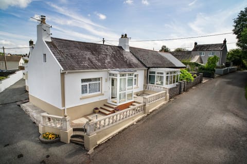 2 Rock Cottage Llansteffan House in Llansteffan