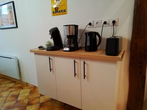 Coffee/tea facilities