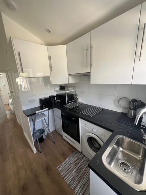 Cosy Studio Apartment, Flat in London Apartment in Bromley