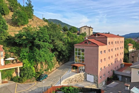 Property building, Bird's eye view