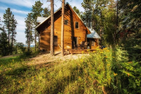 Antelope Trail Lodge House in North Lawrence