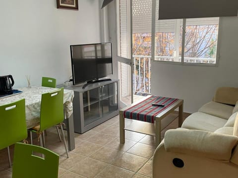 Cosy apartment with shared balcony Condo in Mairena del Aljarafe