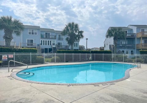 Amazing Sound View Home with Pool Haus in North Topsail Beach