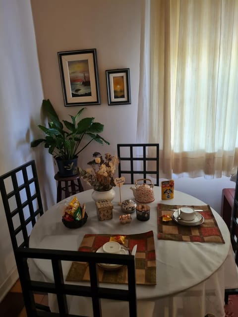 Charmoso Apartamento Retrô no Hotel Quitandinha com vaga de garagem Condo in Duque de Caxias