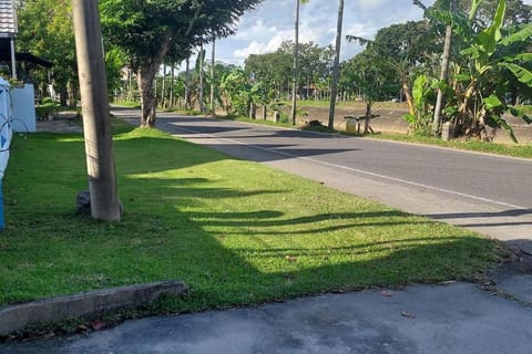 the Sharpes Place. Open view,close to the city House in Padang