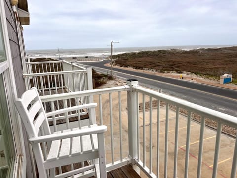 Pathways To The Sea - Beach View Condo in North Padre Island