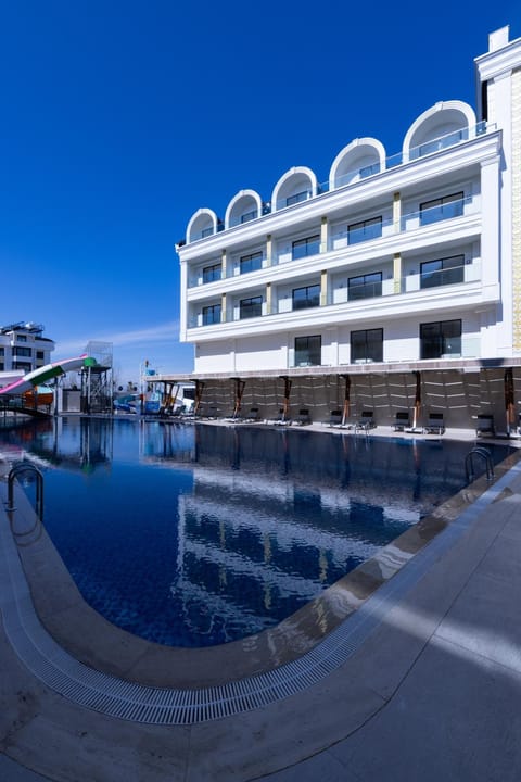 Belenli Resort Hotel Hotel in Belek