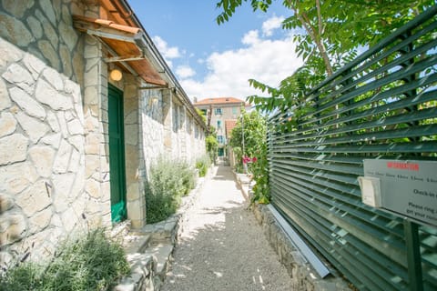 Garden Apartment Hotel Apartment hotel in Split