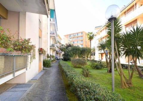 Ampio appartamento 8 POSTI LETTO Apartment in Rapallo