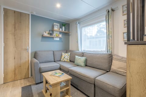 Mobil home tout confort bora bora Apartment in Pont-Aven