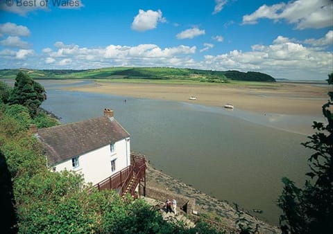 Chandlers Cottage House in Laugharne