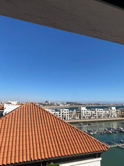 Imperial holiday apartment with jacuzzi Condominio in Agadir