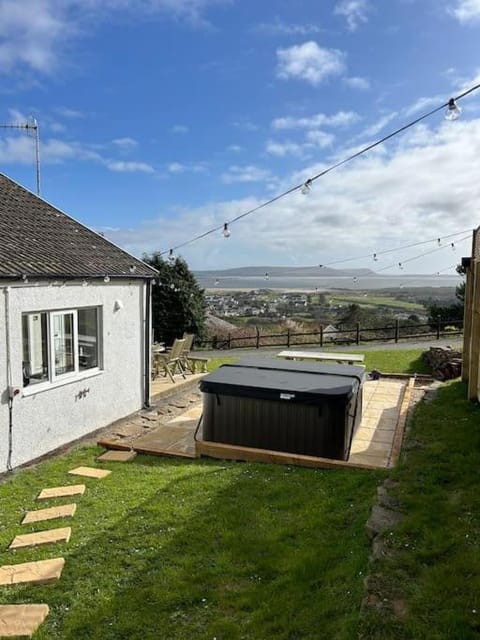 Raphael House House in Burry Port