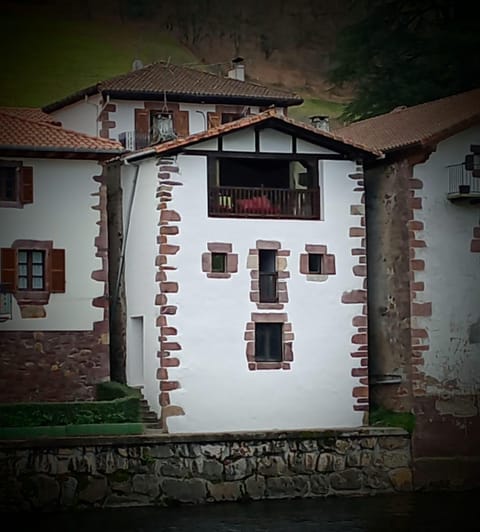 Olatuenea casa rural House in French Basque Country