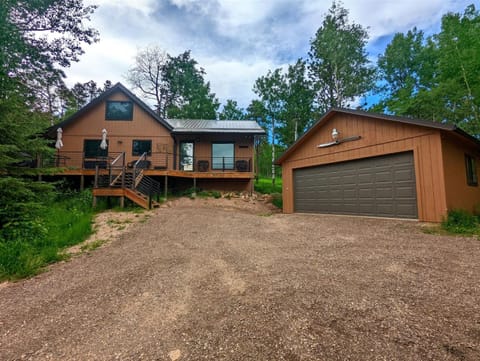 Aspen Acre House in North Lawrence