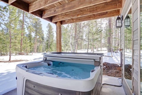 Hot Tub