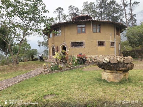 Hospedaje Casa Redonda Bed and Breakfast in Cajamarca, Peru