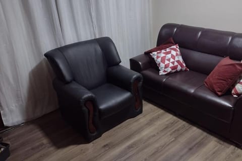 Apartamento prático, simples CDHU. Appartement in Itatiba