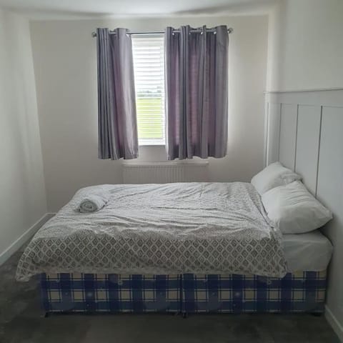 3 bedroom Home in Grimsby for Contractors/Commuters only Apartamento in Grimsby