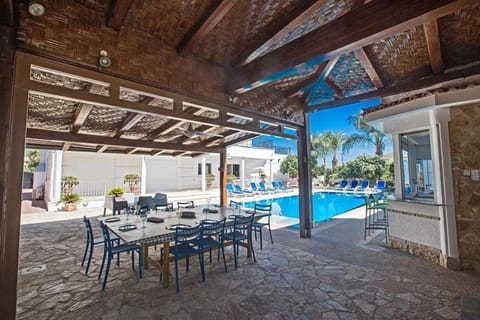 Ferienhaus mit Privatpool für 10 Personen in Paralimni, Südküste von Zypern Casa in Paralimni
